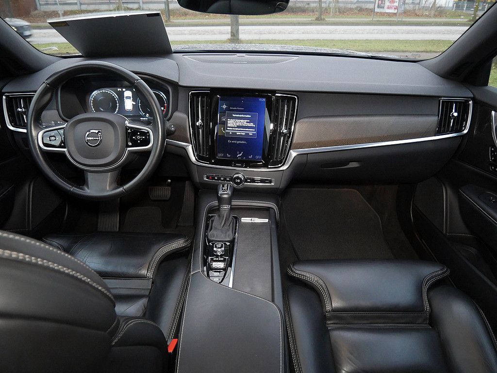 Volvo V90 Cross Country 2019