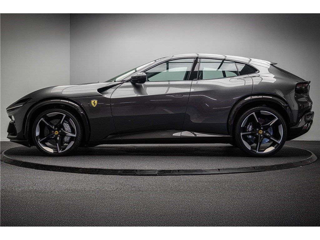 Ferrari Purosangue 2025