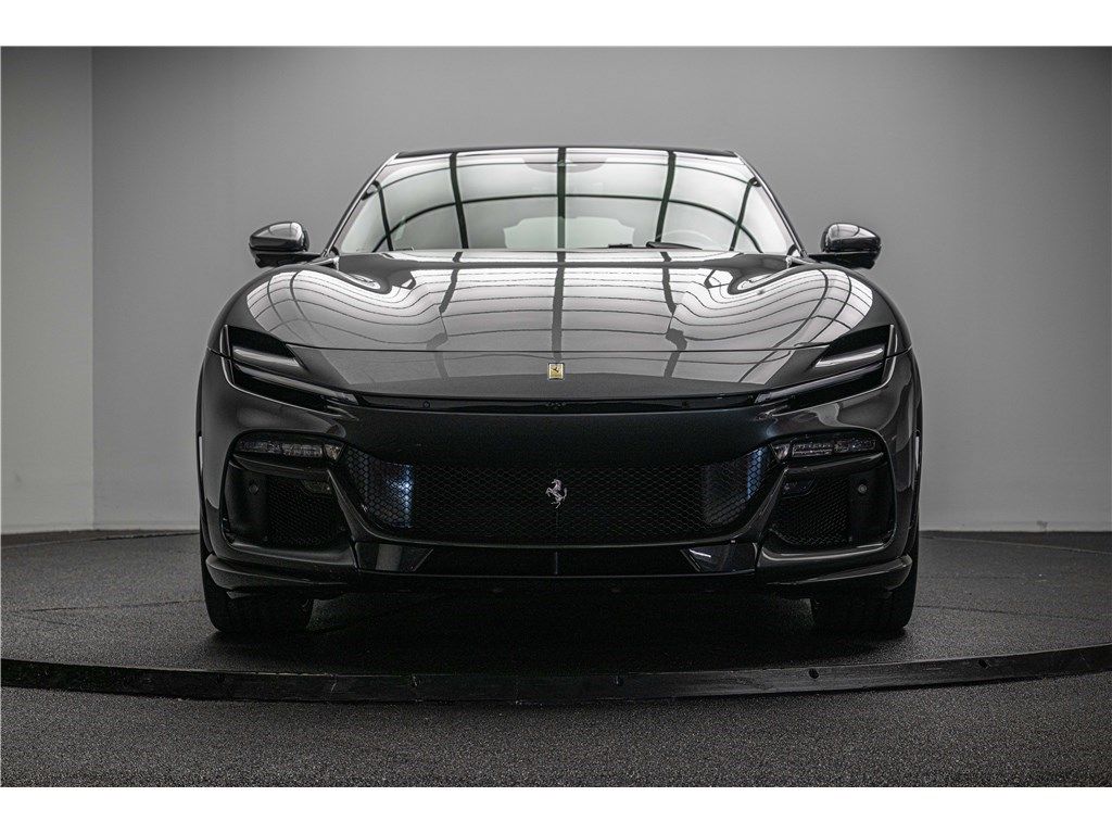 Ferrari Purosangue 2025