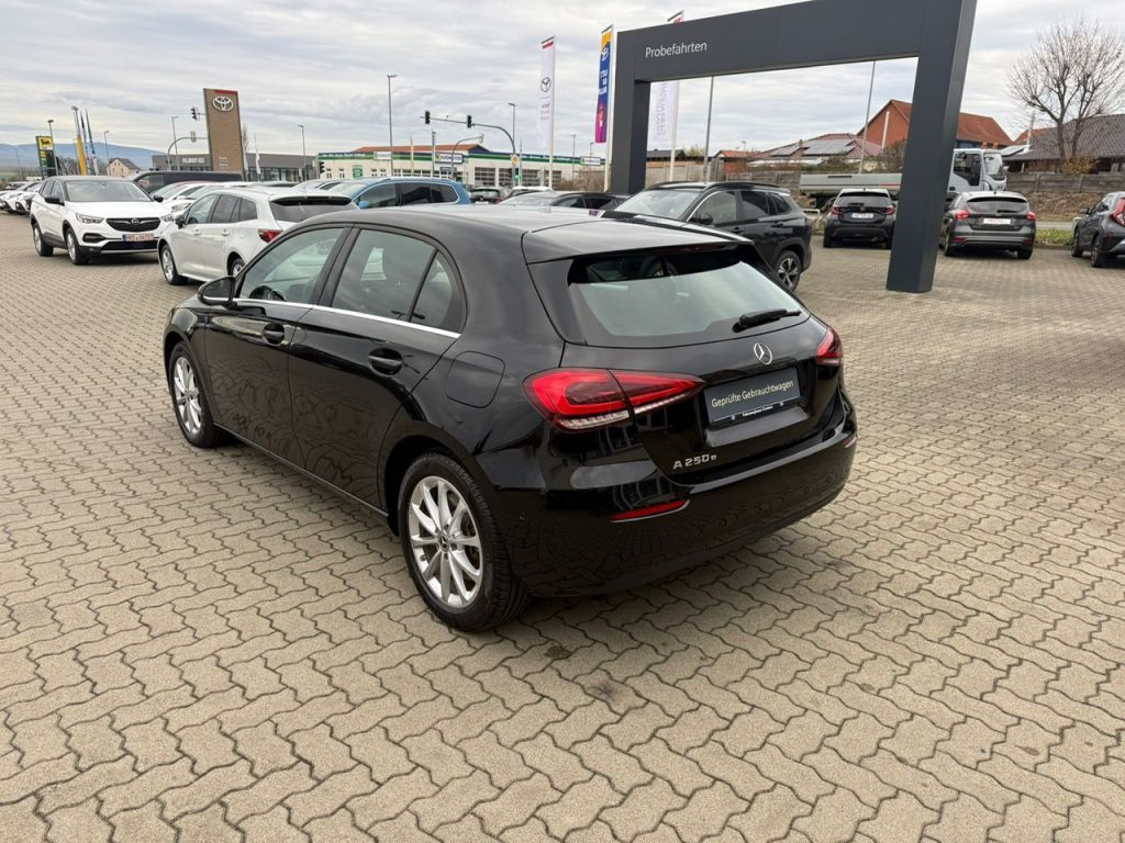 Mercedes-Benz A 250 2022