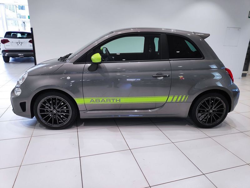 Abarth 595 2024