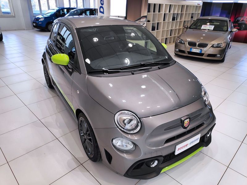 Abarth 595 2024