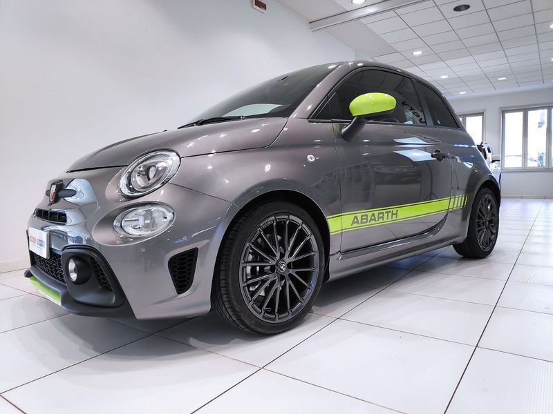 Abarth 595 2024