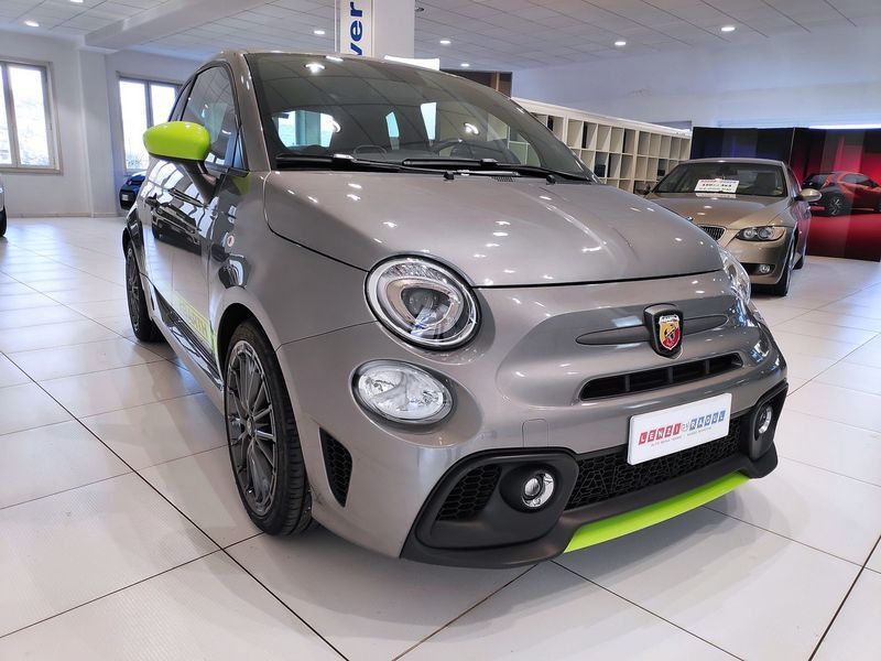 Abarth 595 2024