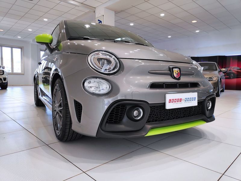 Abarth 595 2024