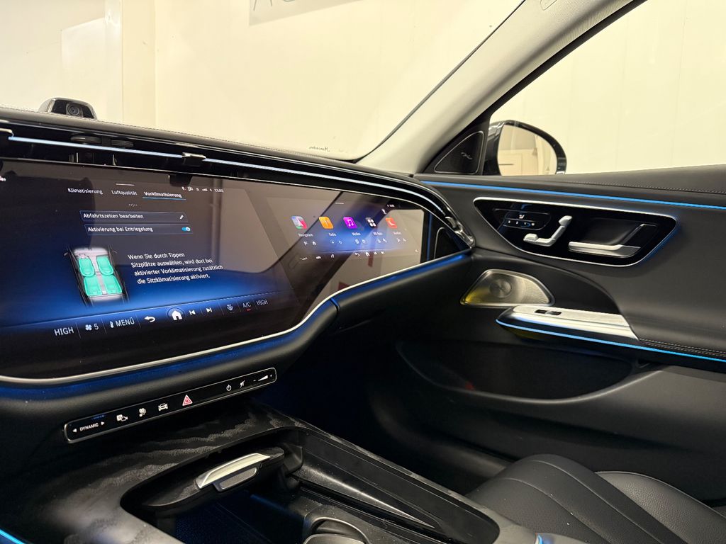 Mercedes-Benz E 300 2024