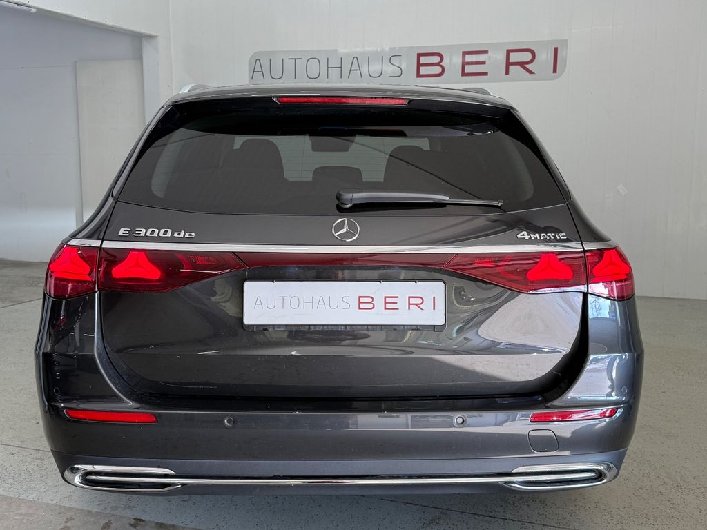 Mercedes-Benz E 300 2024