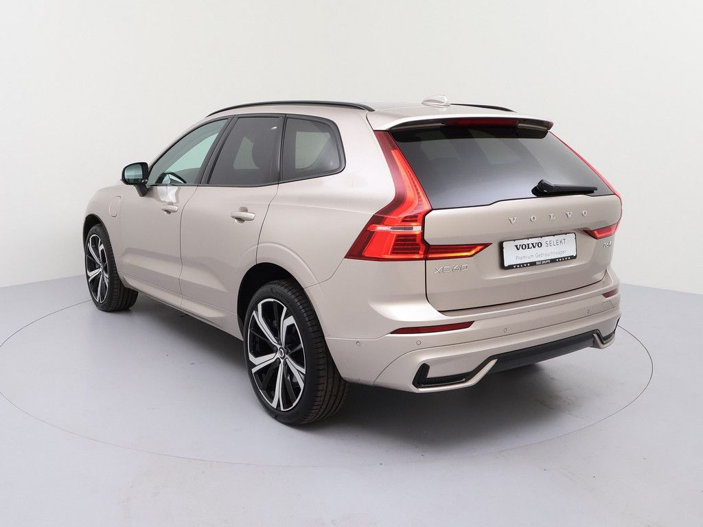 Volvo XC60 2025
