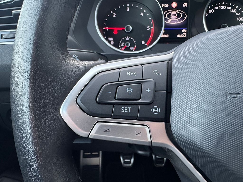 Volkswagen Tiguan 2024