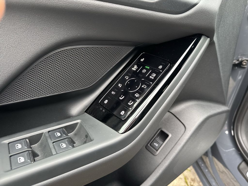 Audi A6 e-tron 2025