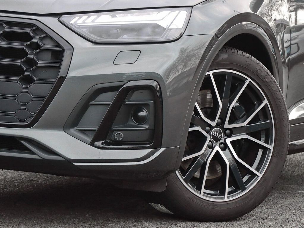 Audi SQ5 2022
