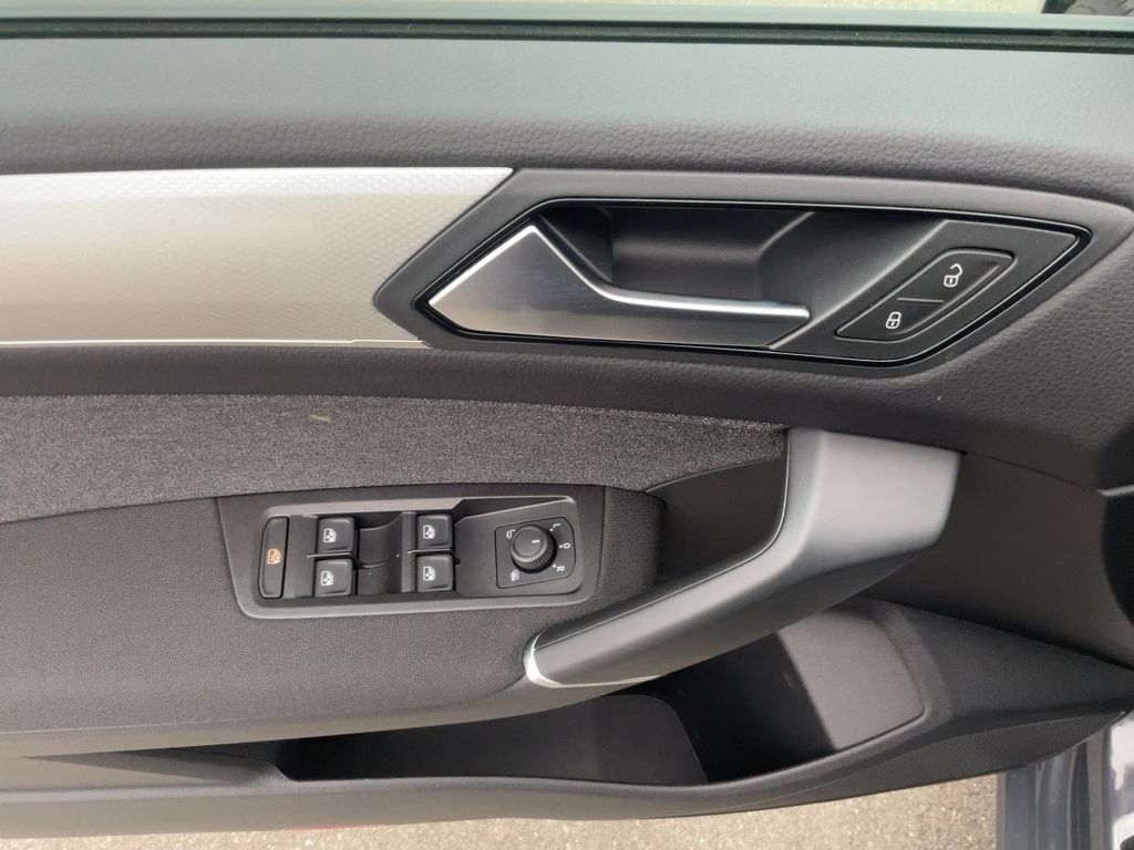 Volkswagen Touran 2024