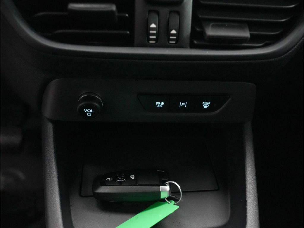 Ford Transit Courier 2025