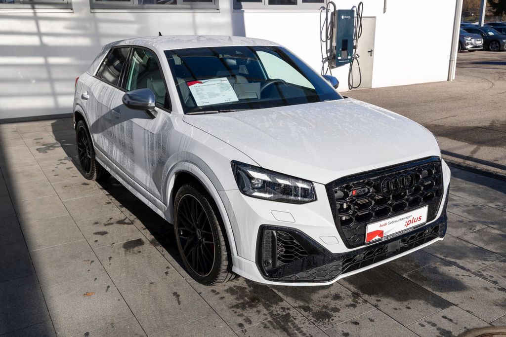 Audi SQ2 2025