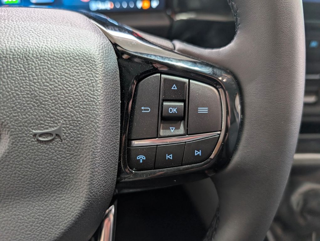 Ford Tourneo Custom 2025