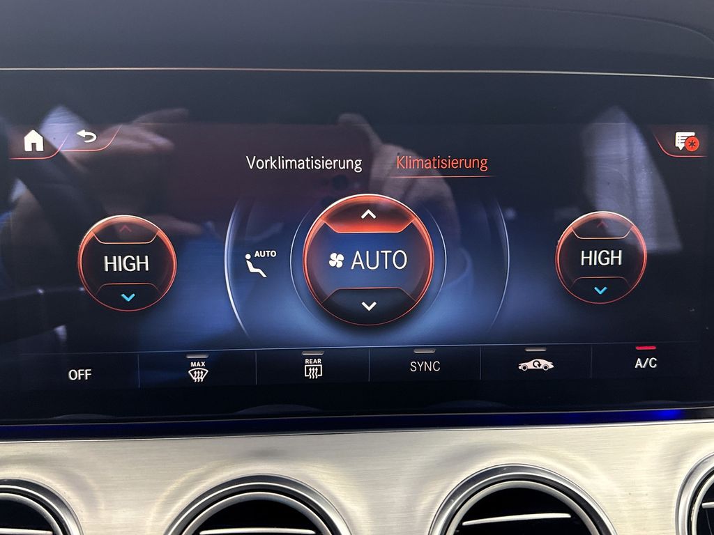 Mercedes-Benz E 300 2021