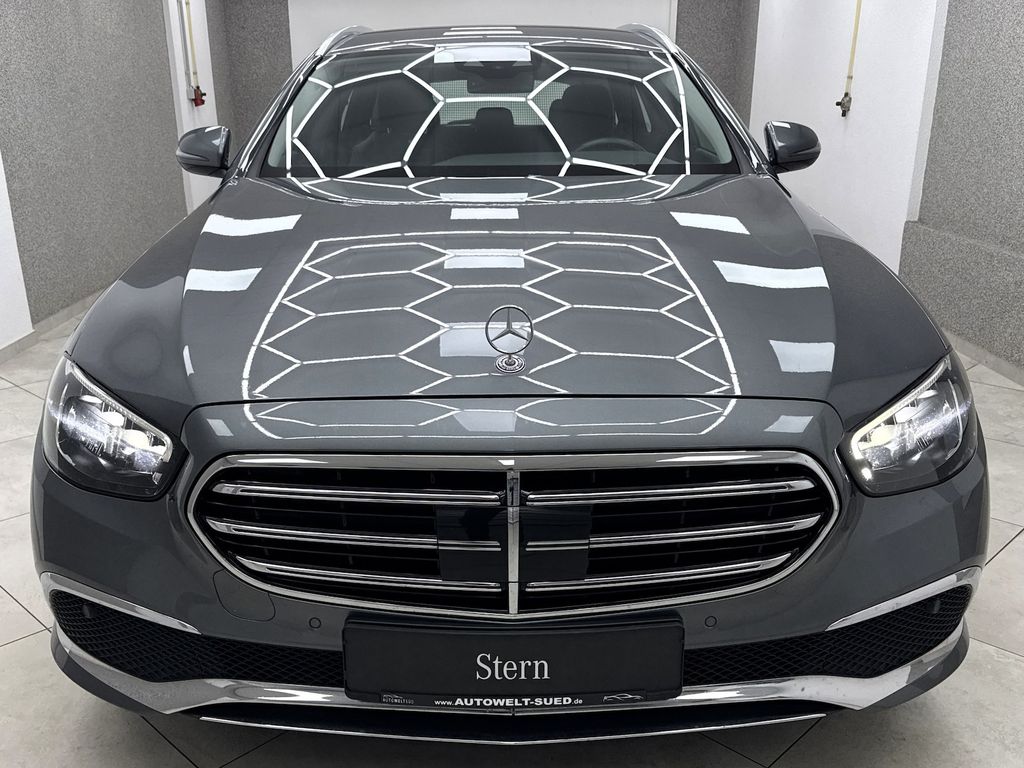 Mercedes-Benz E 300 2021