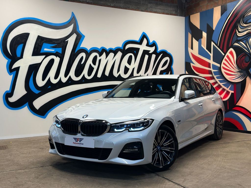 BMW 330 2021