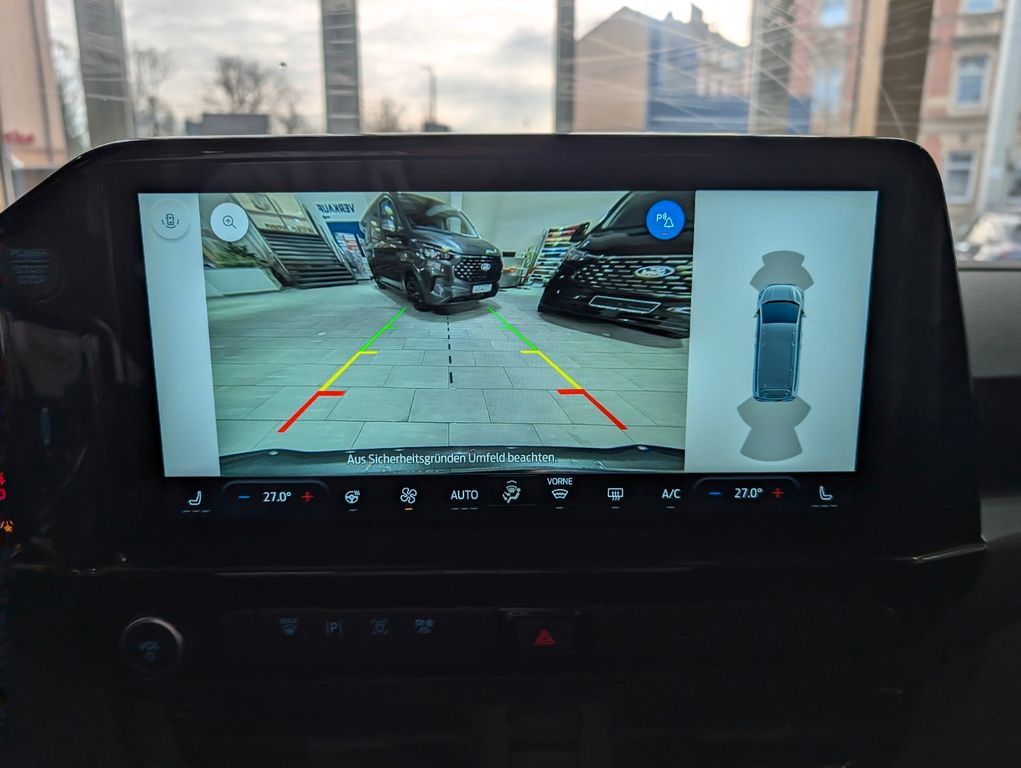 Ford Tourneo Custom 2025