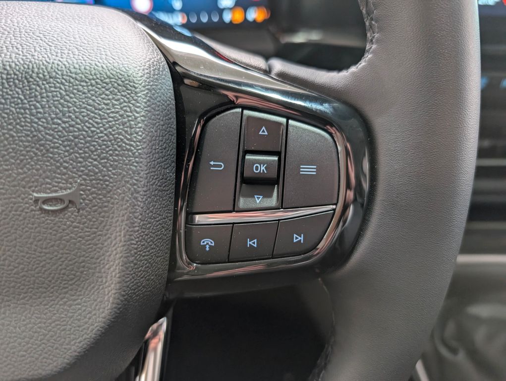 Ford Tourneo Custom 2025