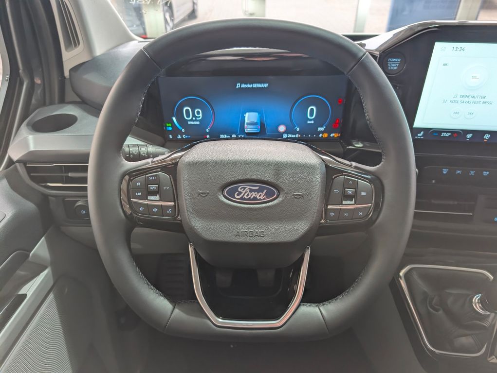 Ford Tourneo Custom 2025