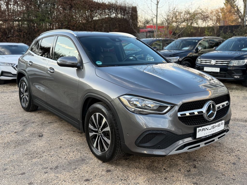 Mercedes-Benz GLA 200 2022