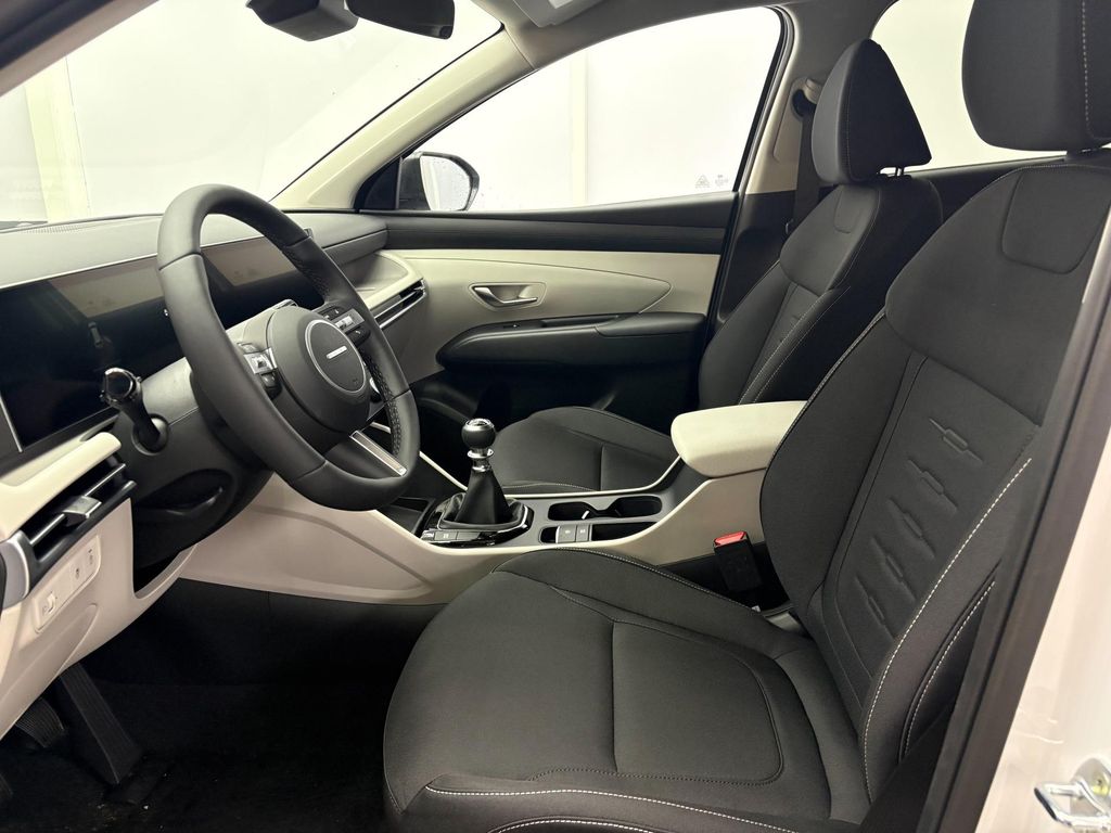 Hyundai TUCSON 2025