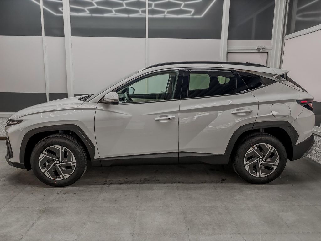 Hyundai TUCSON 2025