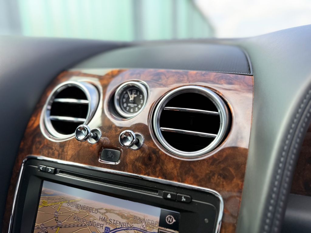 Bentley Continental GT 2011