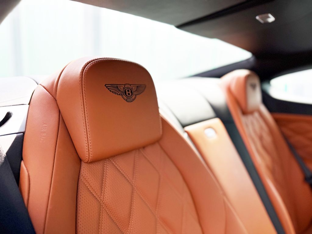 Bentley Continental GT 2011