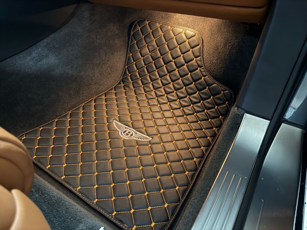 Bentley Continental GT 2011