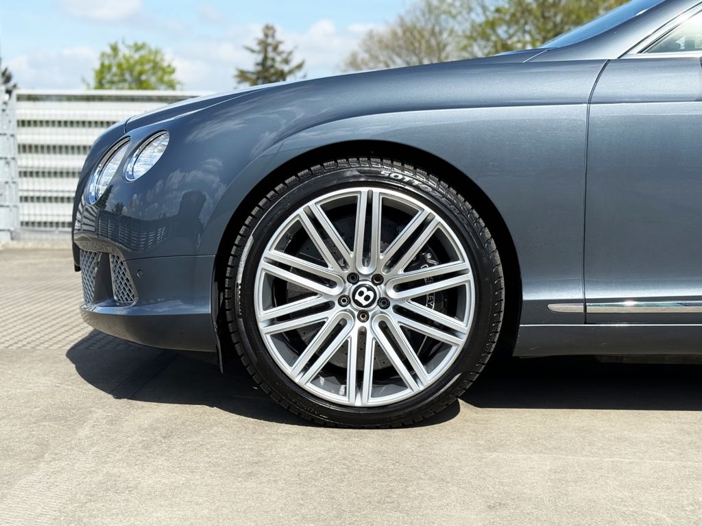 Bentley Continental GT 2011