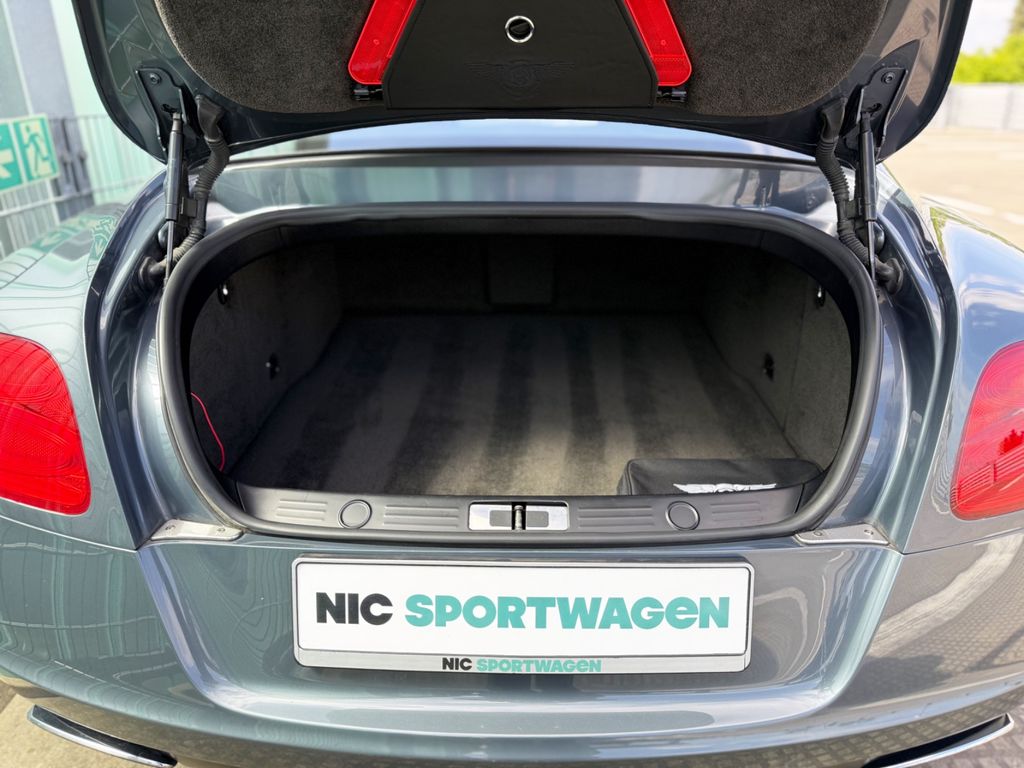 Bentley Continental GT 2011