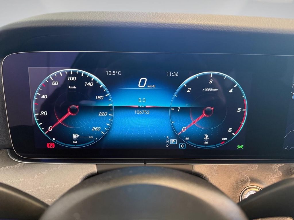 Mercedes-Benz E 220 2021