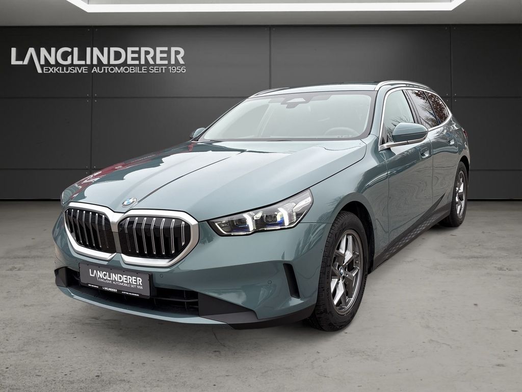 BMW 520 2024