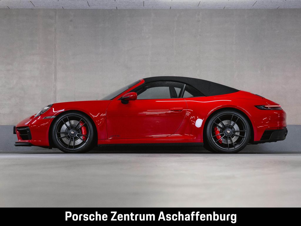 Porsche 992 2022