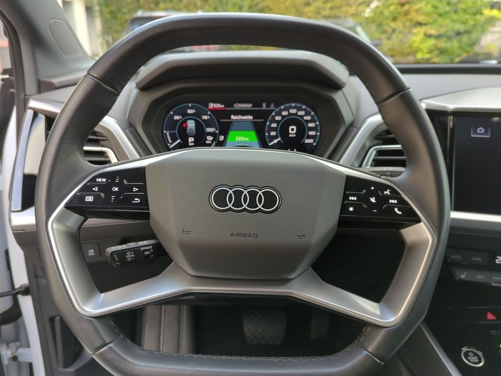 Audi Q4 e-tron 2023