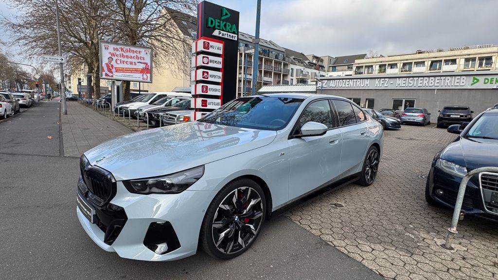 BMW 540 2025
