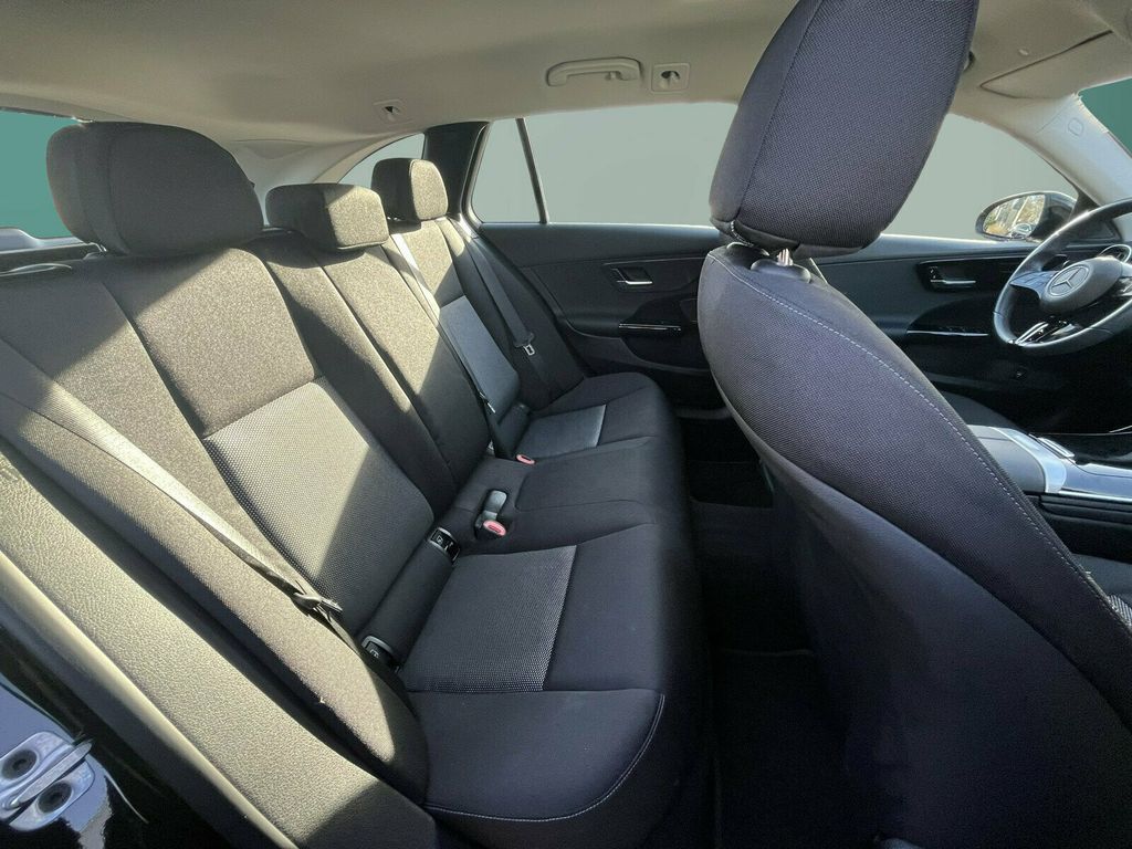 Mercedes-Benz C 200 2023