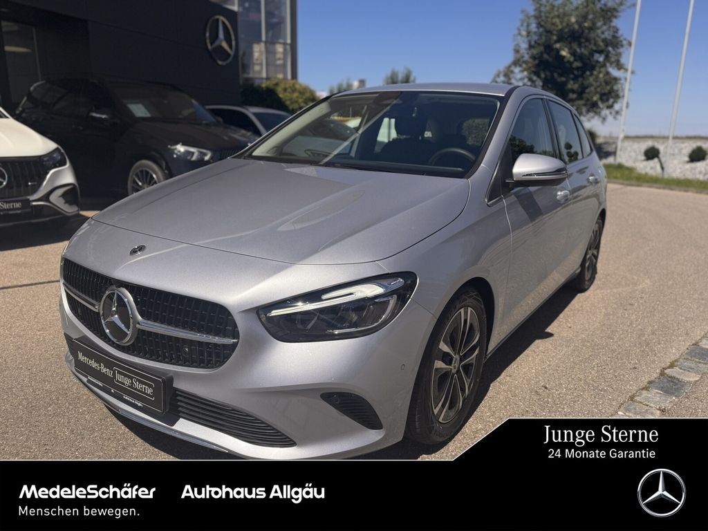 Mercedes-Benz B 200 2025