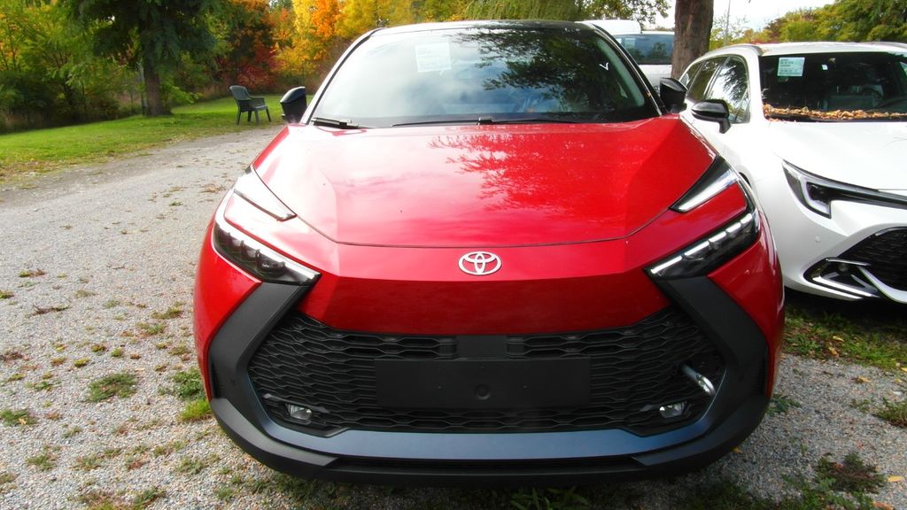 Toyota C-HR 2025