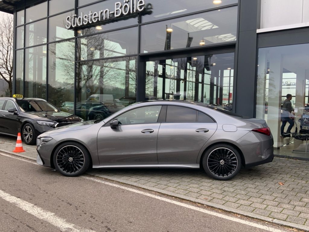 Mercedes-Benz CLA 180 2025