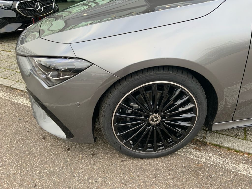 Mercedes-Benz CLA 180 2025