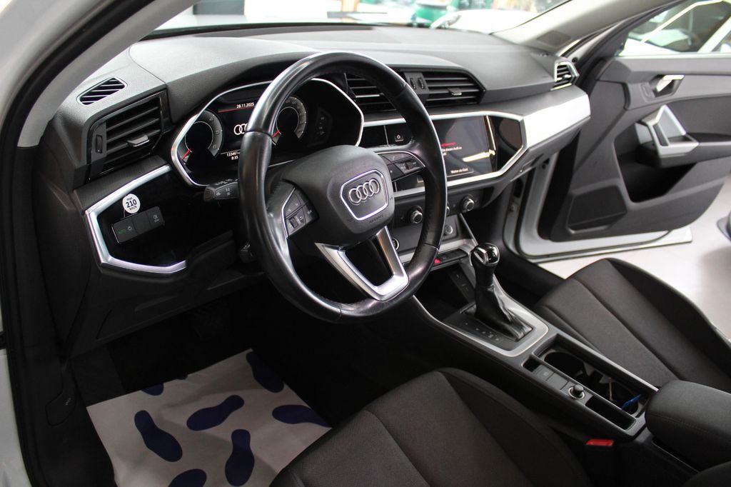 Audi Q3 2022