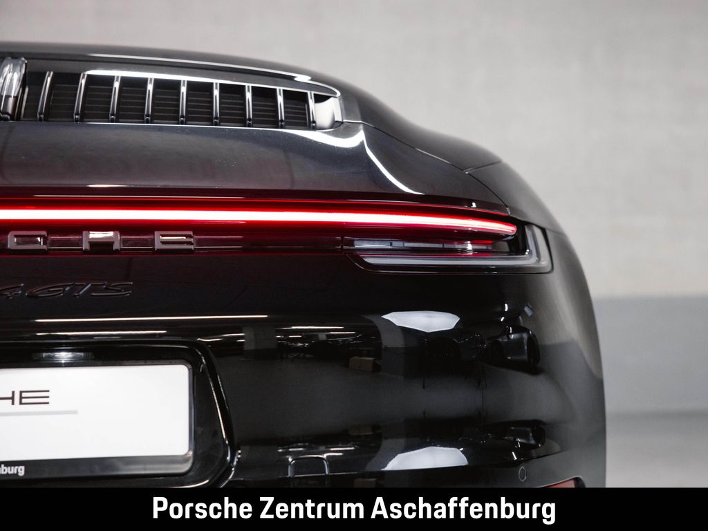 Porsche 992 2024