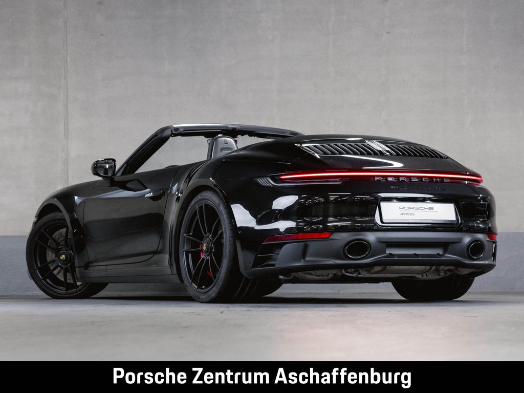 Porsche 992 2024
