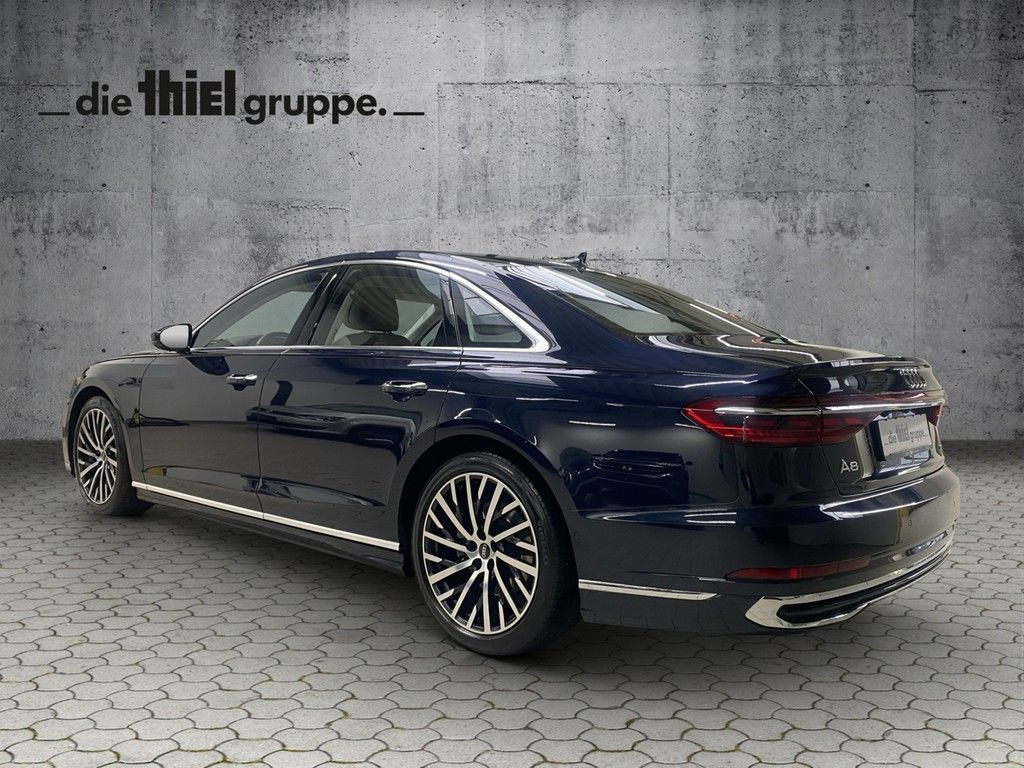Audi A8 2022
