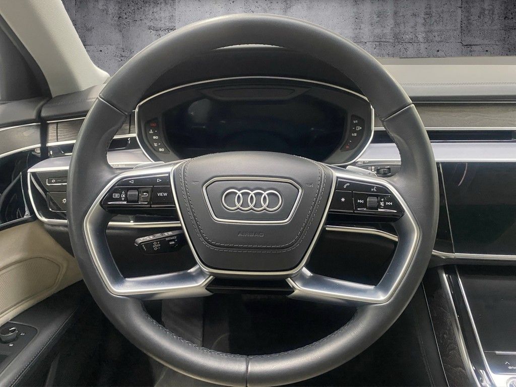 Audi A8 2022