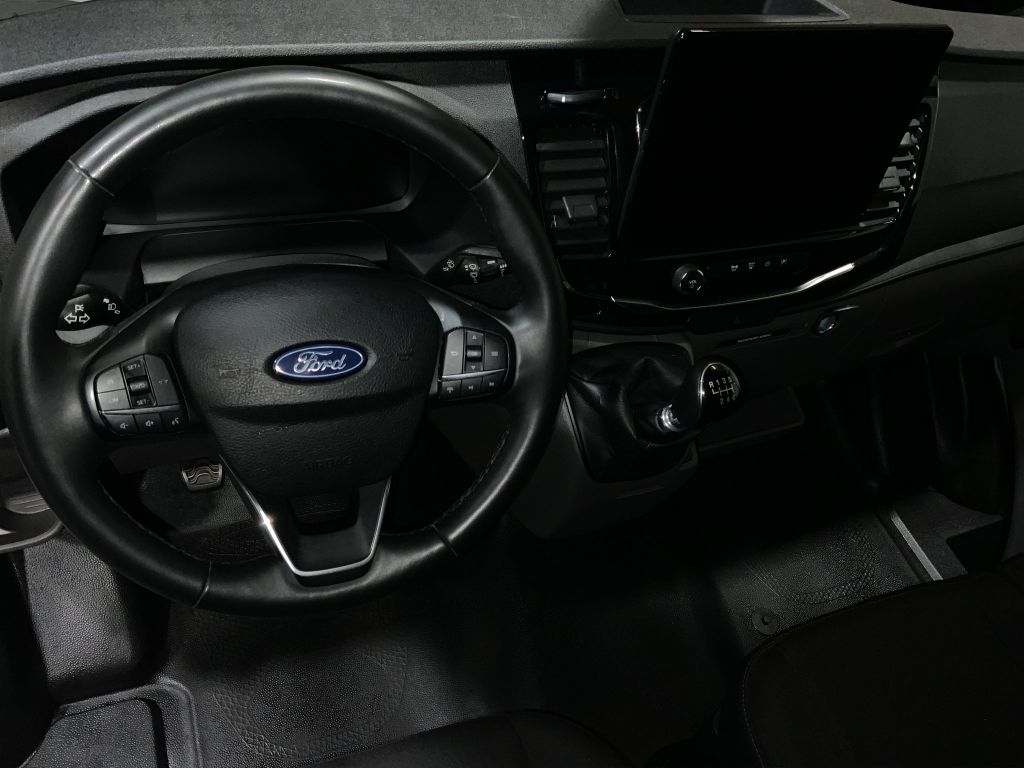 Ford Transit 2025