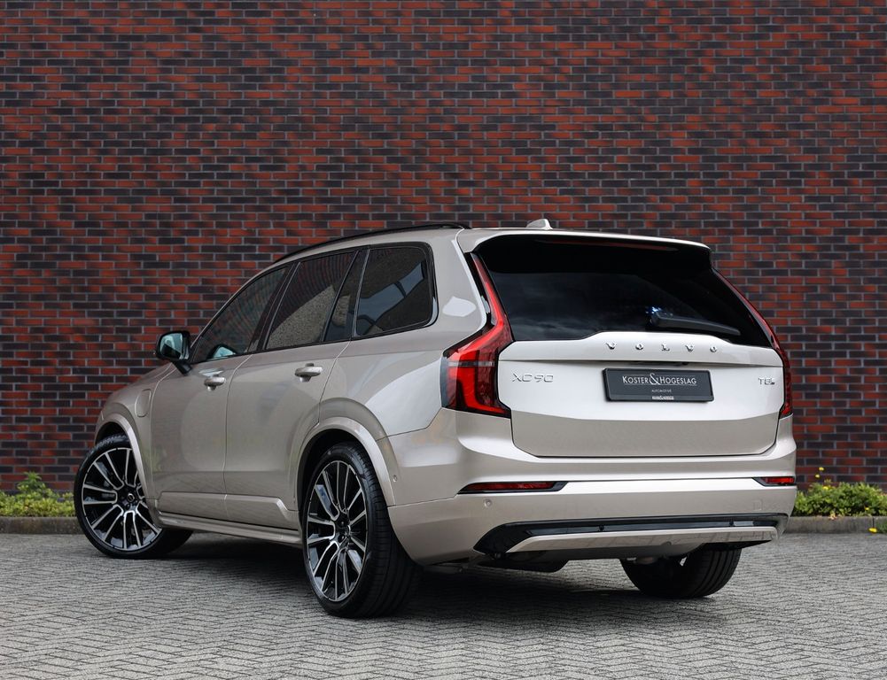 Volvo XC90 2025